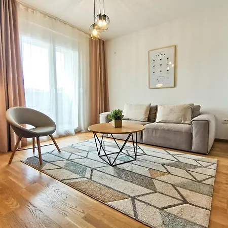 Apartment At Ljubovic Hill Park Podgorica