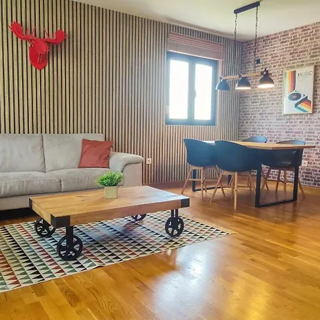 Apartment At Ljubovic Hill Park *