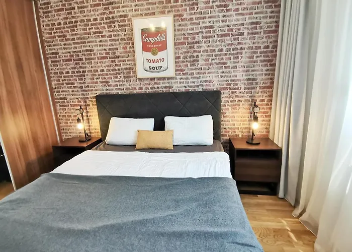 Overlooking The Hills Of Ljubovic Park Apartamento Podgorica