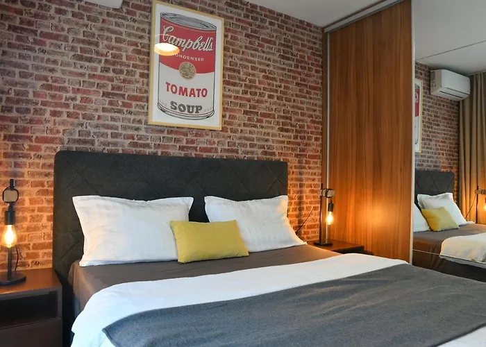 Overlooking The Hills Of Ljubovic Park Appartement