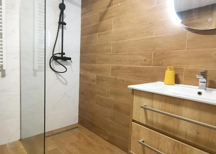 Overlooking The Hills Of Ljubovic Park Appartement Podgorica